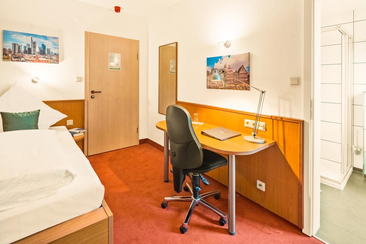 L'Escala Hotel Dreieich Kültér fotó