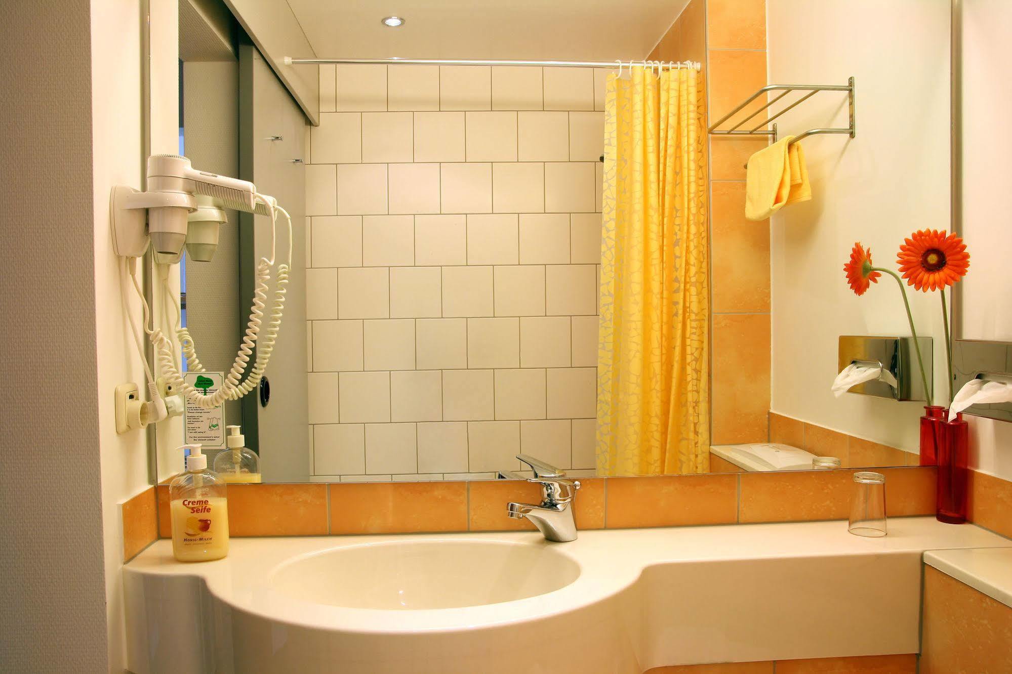 L'Escala Hotel Dreieich Kültér fotó